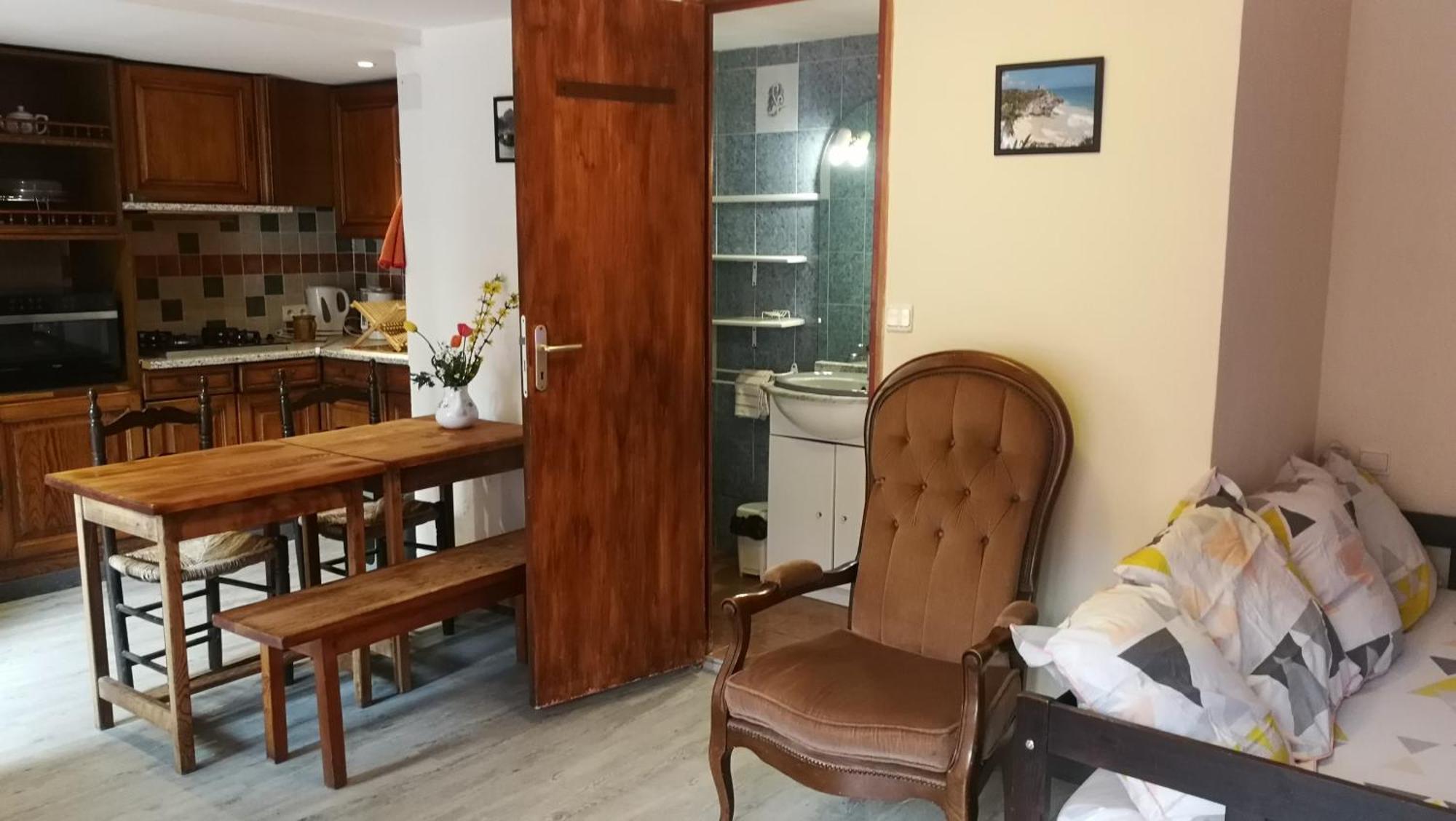La Cirerole Hotel Casteil Luaran gambar